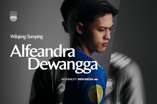 Alfeandra Dewangga Resmi Bergabung dan Mengenakan Seragam Persib Bandung