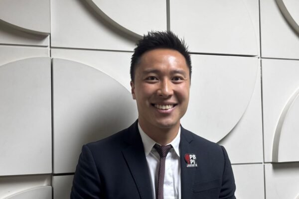 Berikut beberapa alternatif judul terkait "Arthur puas dengan hasil pramusim Persik":

1. "Arthur Merasa Puas Dengan Performan Persik di Pramusim"
2. "Hasil Pramusim Persik: Puasnya Arthur dan Tim"
3. "Arthur Sampaikan Kepuasan Terhadap Hasil Pramusim Persik"
4. "Kepuasan Arthur Melihat Perkembangan Persik di Pramusim"
5. "Arthur: Hasil Pramusim Persik Meningkatkan Kepercayaan Diri Tim"

Semoga salah satu dari alternatif judul di atas cocok untuk kebutuhan Anda!