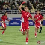 Here are some alternative titles for the match schedule between Indonesia's U-16 women's national team and Australia in the semifinals:

1. "Semifinal Showdown: Indonesia U-16 Women's Team vs. Australia"
2. "Indonesia vs. Australia: U-16 Women's Semifinal Matchup"
3. "Match Schedule: Indonesia U-16 Women's National Team Faces Australia in Semifinals"
4. "U-16 Women's Semifinal Clash: Indonesia vs. Australia"
5. "Countdown to Semifinals: Indonesia's U-16 Women Take on Australia"
6. "Indonesia U-16 Women's Team Set to Battle Australia in Semifinal"
7. "Semifinal Battle: Indonesia’s U-16 Women's Squad vs. Australia"
8. "Exciting Semifinal Fixture: Indonesia U-16 Women vs. Australia"
9. "Indonesian U-16 Women's National Team vs. Australia: Semifinal Date Announced"
10. "Indonesia vs. Australia: A Thrilling U-16 Women's Semifinal Encounter"

Feel free to mix and match phrases from these titles as needed!