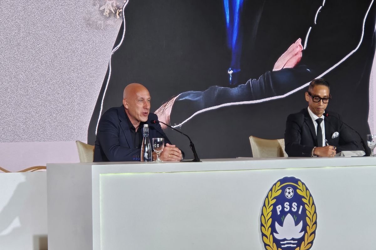 PSSI Mengangkat Alex Zwiers Sebagai Direktur Teknik yang Baru